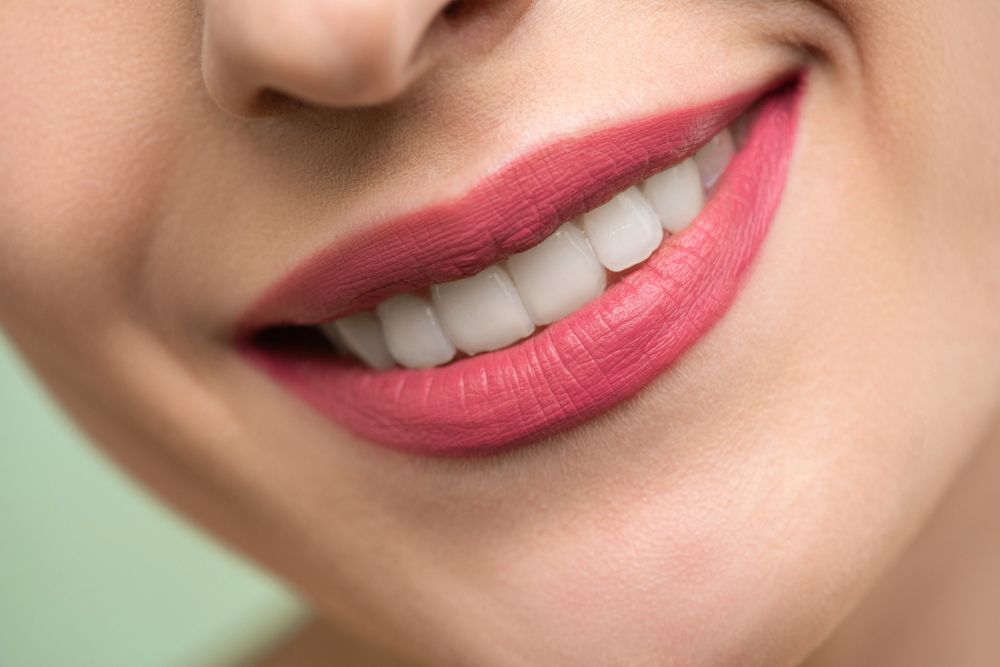 Din vei mot et nytt smil: En guide til usynlig tannregulering